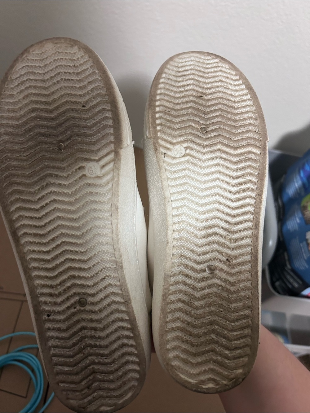 Vintage Havana White Glitter Star Sneakers - Picture 4 of 6